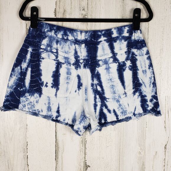 Express Bleus Denim Authentique Bleach Tie Dyed Jean Shorts Women's Size 7/8 - Picture 7 of 11